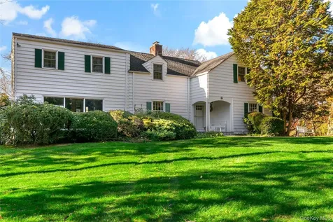 1050 Knollwood Road White Plains NY 10603
