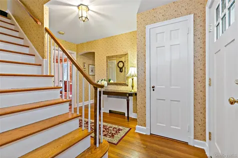 1050 Knollwood Road White Plains NY 10603