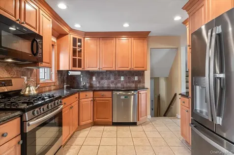 39 Grant Street Farmingdale NY 11735
