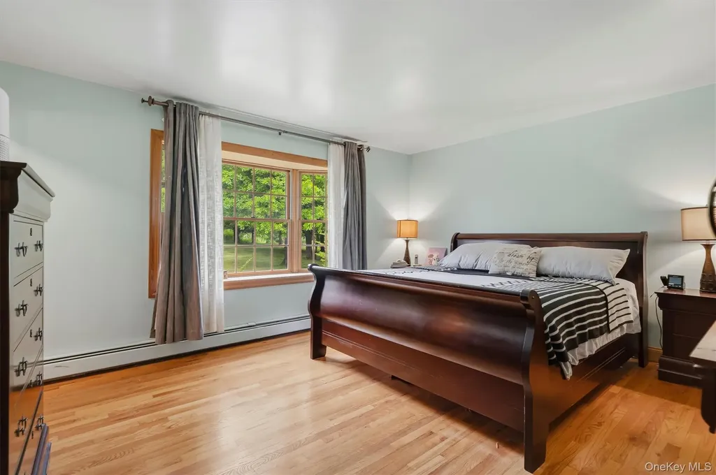 318 Beattie Road Washingtonville NY 10992