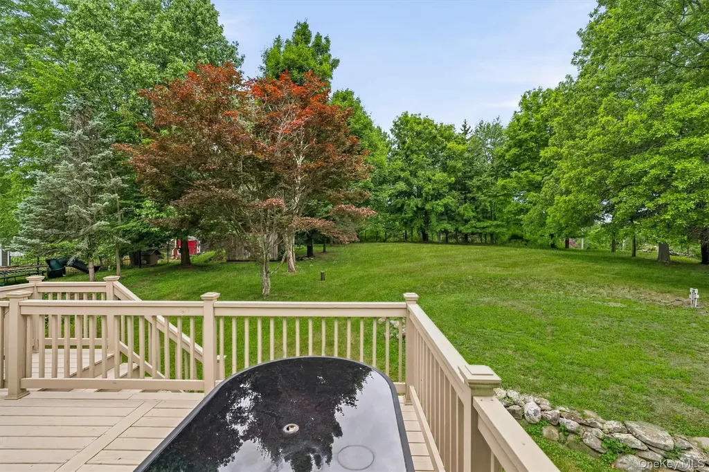 318 Beattie Road Washingtonville NY 10992