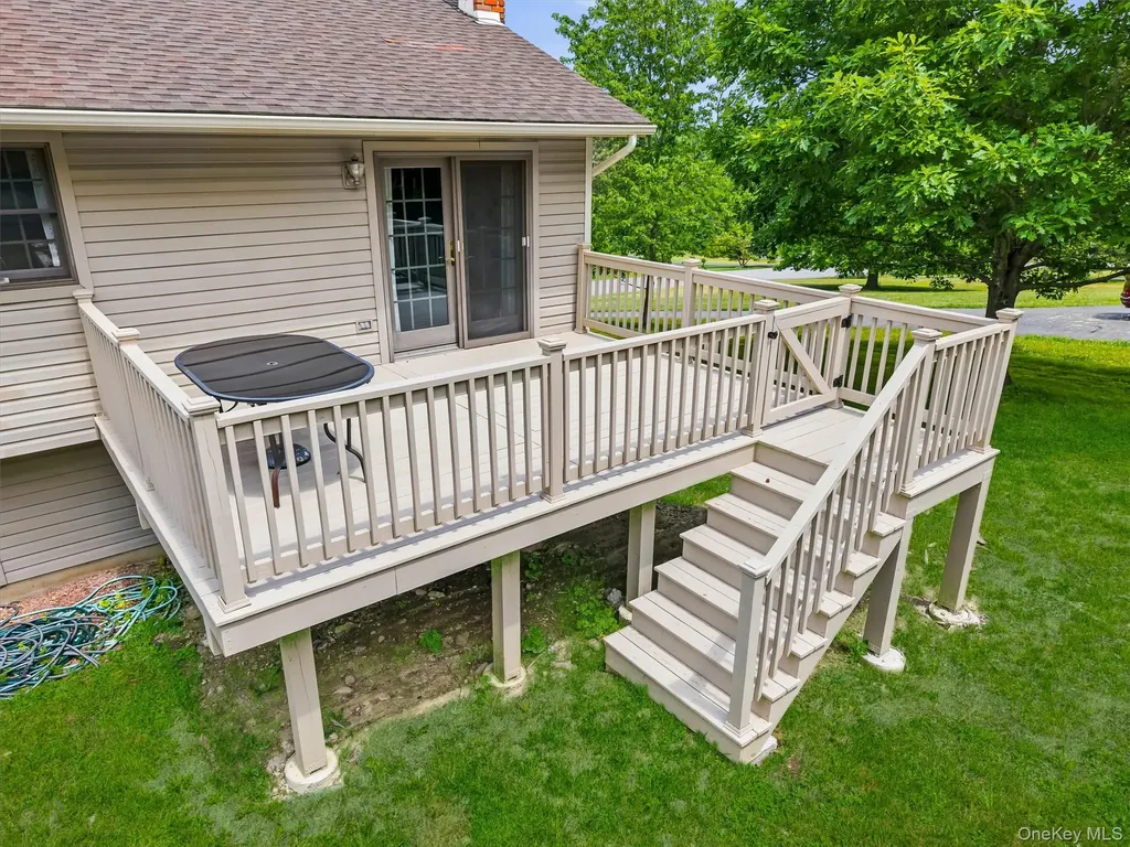 318 Beattie Road Washingtonville NY 10992