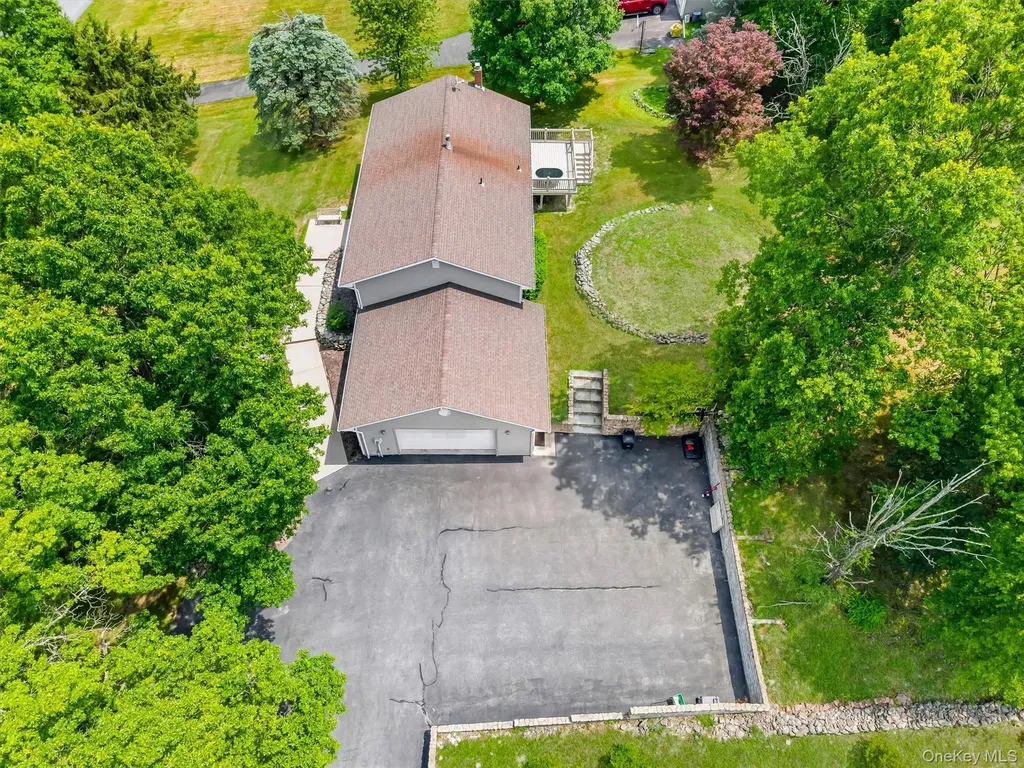 318 Beattie Road Washingtonville NY 10992