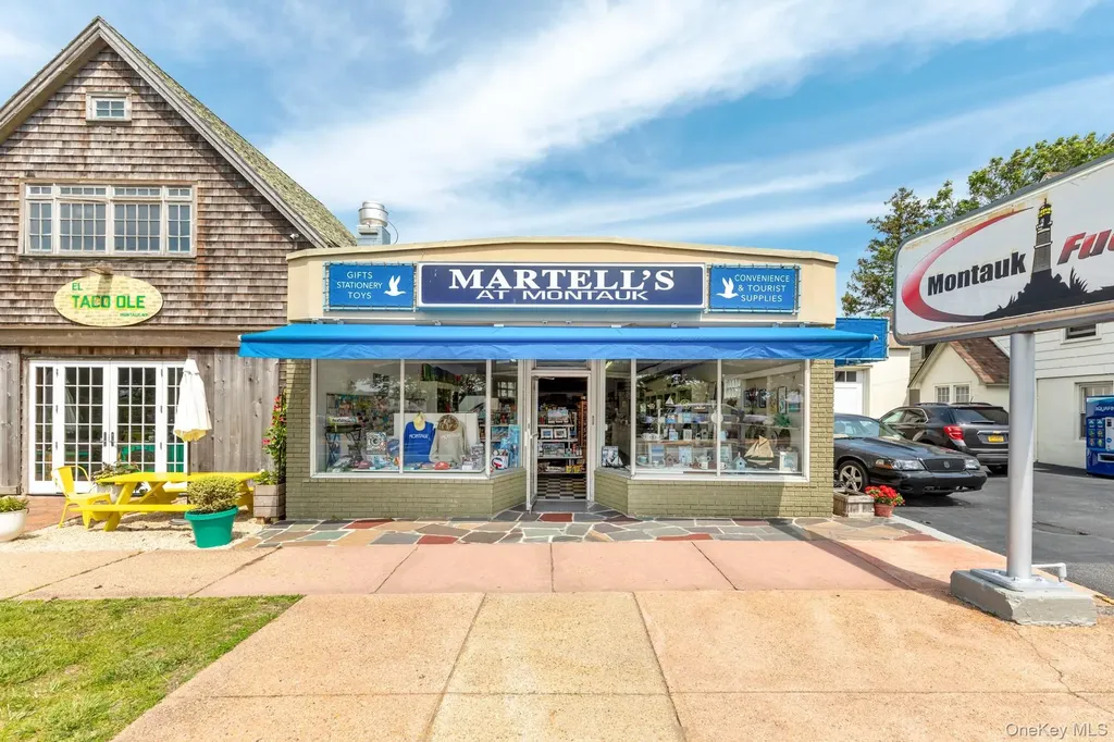 809 & 813 Montauk Highway Montauk NY 11954