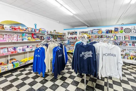 809 & 813 Montauk Highway Montauk NY 11954