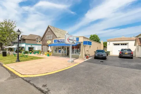 809 & 813 Montauk Highway Montauk NY 11954