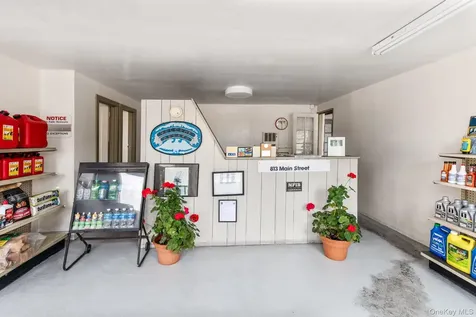 809 & 813 Montauk Highway Montauk NY 11954