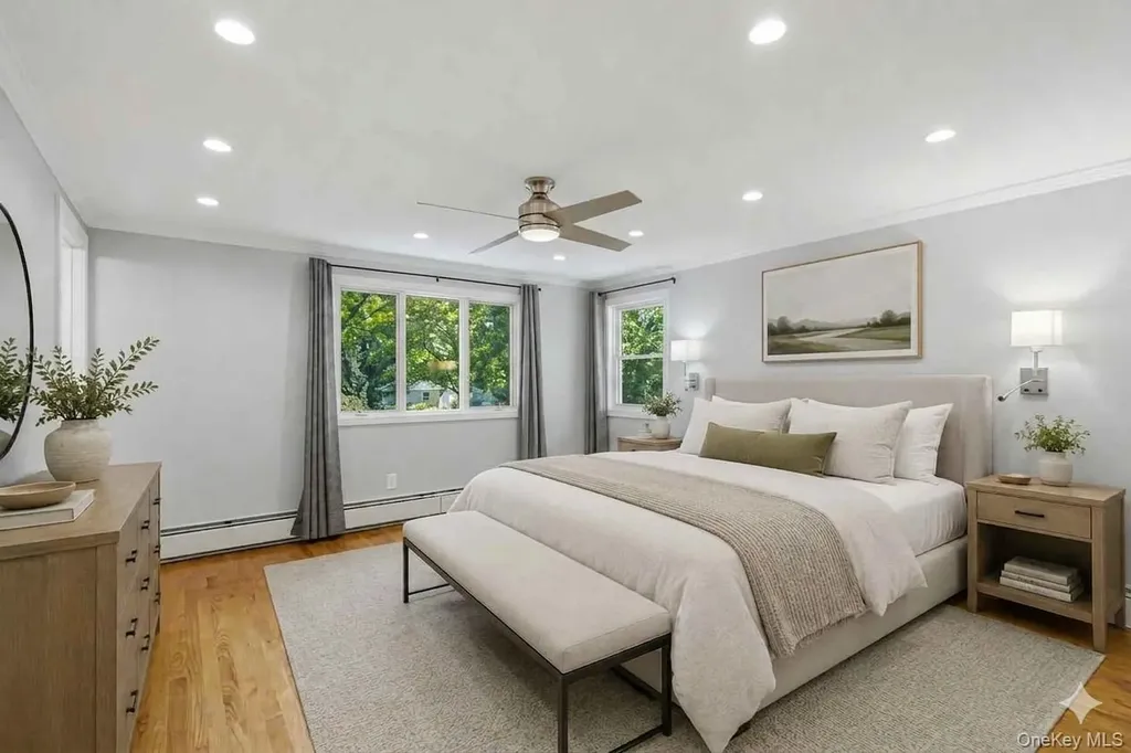 186 N Stratford Roslyn Heights NY 11577