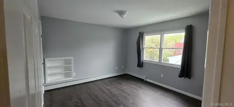 8 Harmony Lane Westbury NY 11590