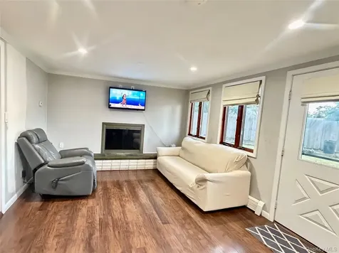 89 Bruce Avenue Hicksville NY 11801