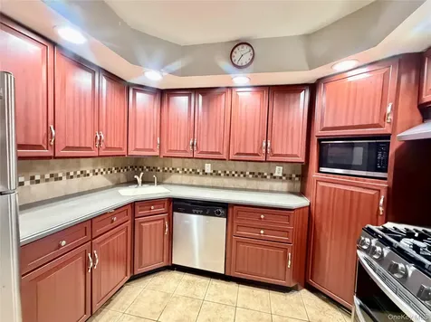 89 Bruce Avenue Hicksville NY 11801