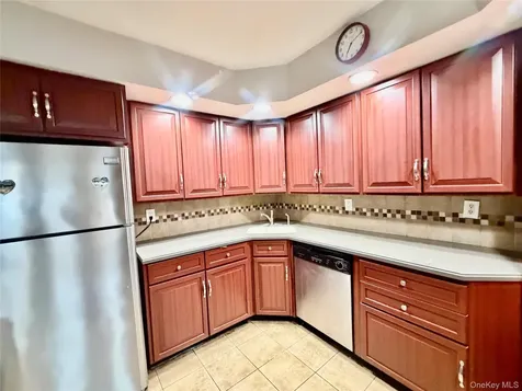 89 Bruce Avenue Hicksville NY 11801