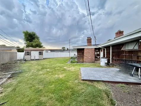 89 Bruce Avenue Hicksville NY 11801