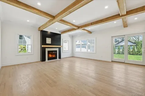 43 Highland Avenue Port Washington NY 11050