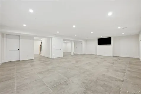 43 Highland Avenue Port Washington NY 11050
