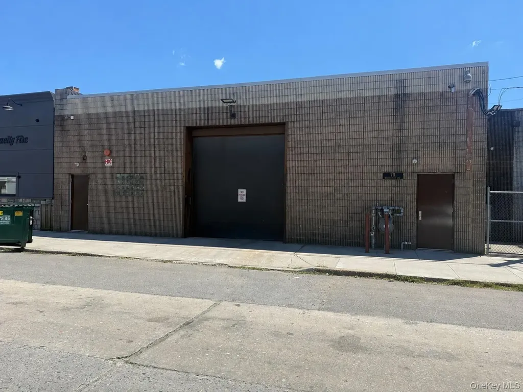 70 Bennington Avenue Freeport NY 11520