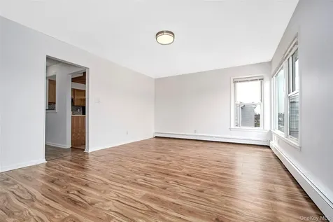 102 Lincoln Avenue E West Harrison NY 10604