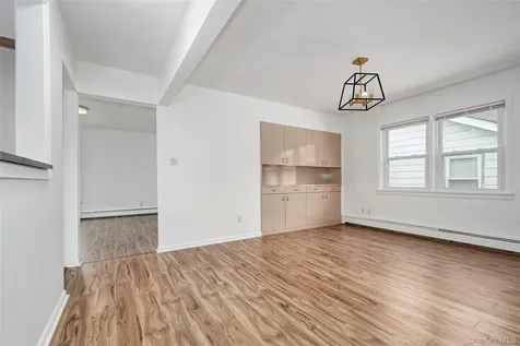 102 Lincoln Avenue E West Harrison NY 10604