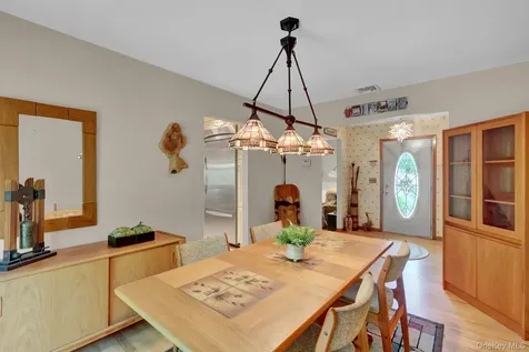 1304 Sycamore Avenue Bohemia NY 11716