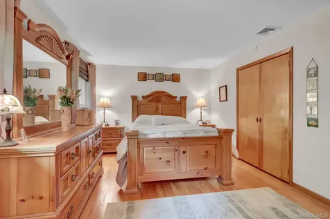 1304 Sycamore Avenue Bohemia NY 11716