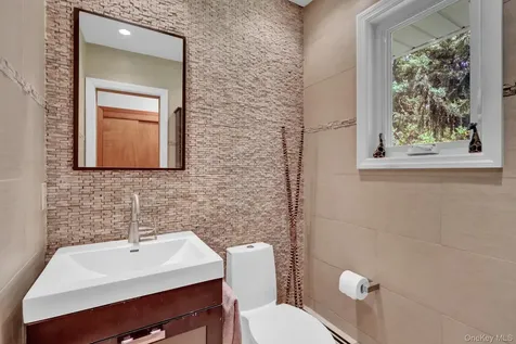 1304 Sycamore Avenue Bohemia NY 11716