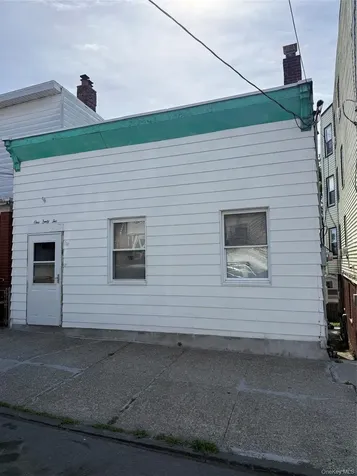 162 Voss Avenue Yonkers NY 10703