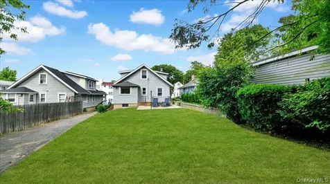 9 Howard Avenue White Plains NY 10606