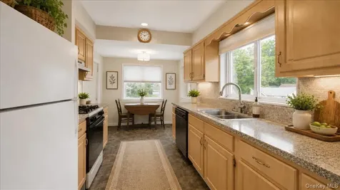 9 Howard Avenue White Plains NY 10606