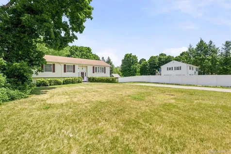 2 Shirley Drive Patterson NY 12563