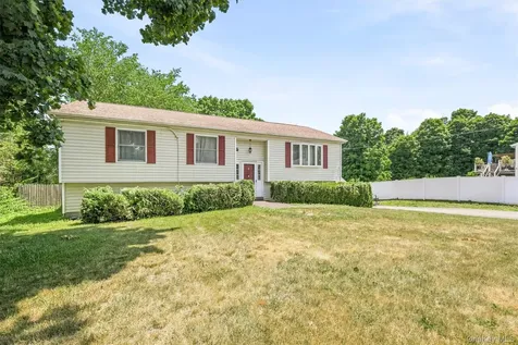 2 Shirley Drive Patterson NY 12563