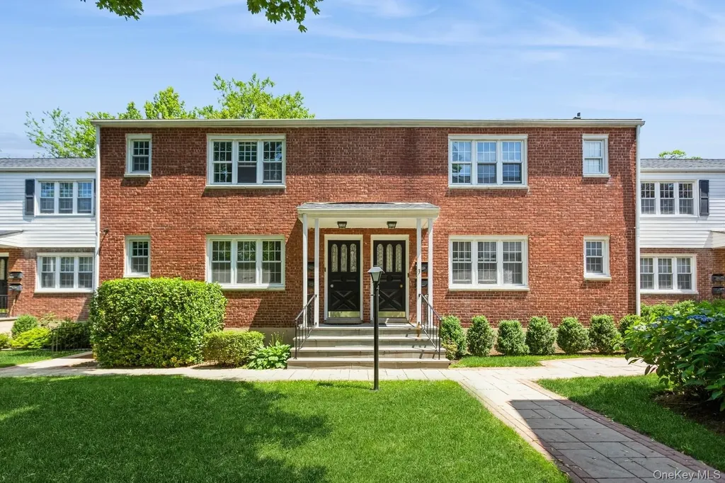 51 Cross Street Bronxville NY 10708