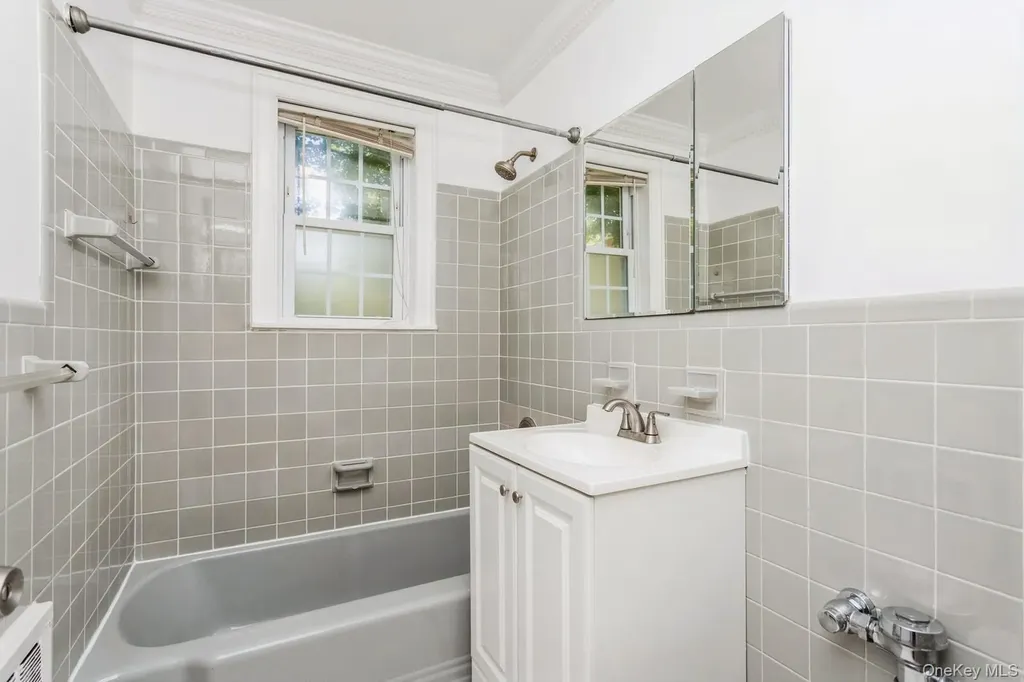 51 Cross Street Bronxville NY 10708