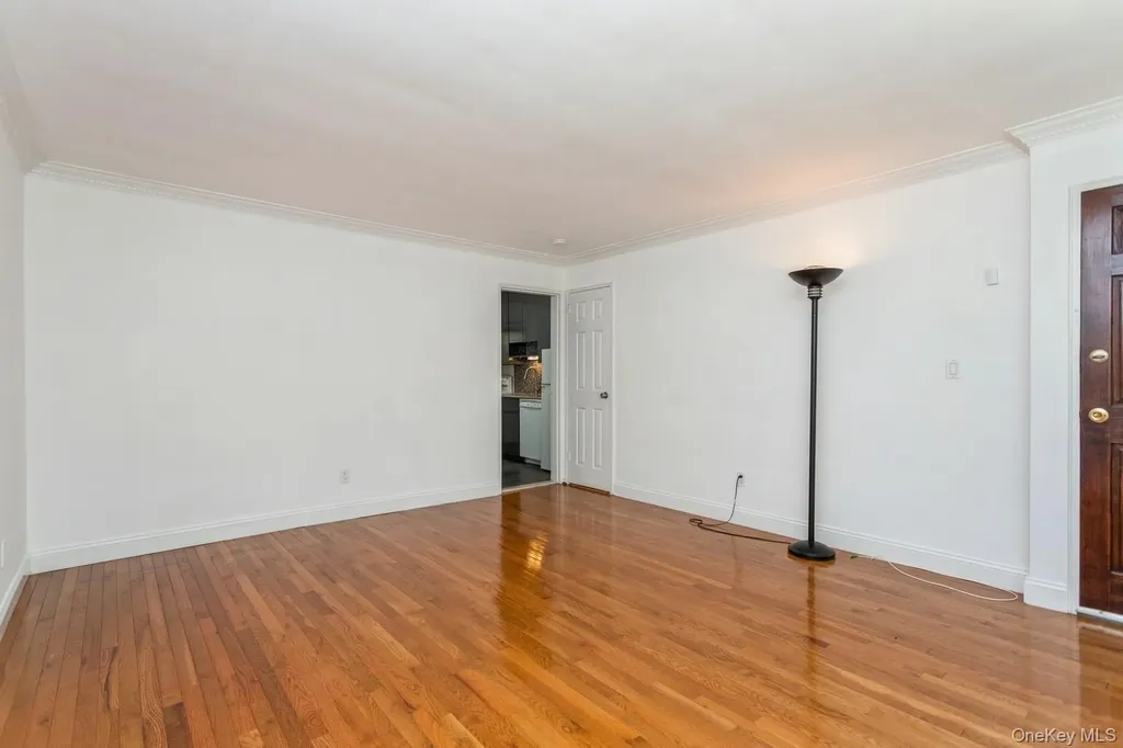 51 Cross Street Bronxville NY 10708