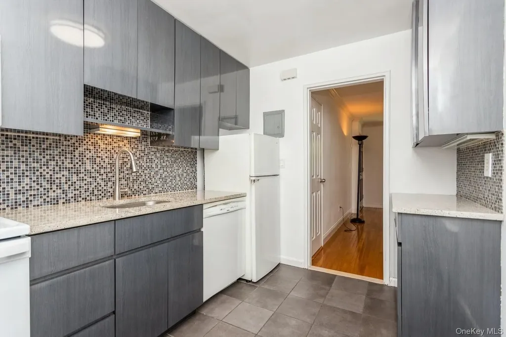 51 Cross Street Bronxville NY 10708