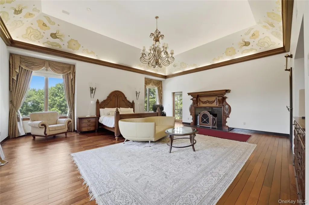 196 Mclain Street Bedford Corners NY 10549