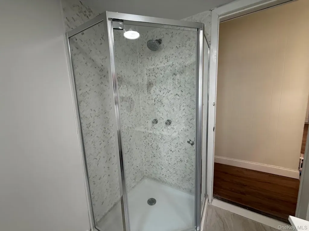 1082 Lynn Place Woodmere NY 11598