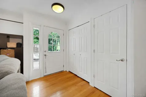 18 Valley Drive Salisbury Mills NY 12577