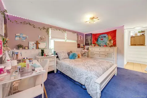 18 Valley Drive Salisbury Mills NY 12577