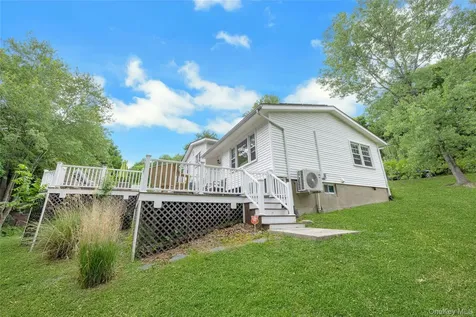 18 Valley Drive Salisbury Mills NY 12577