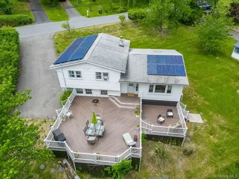 18 Valley Drive Salisbury Mills NY 12577