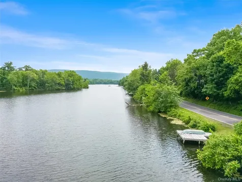 18 Valley Drive Salisbury Mills NY 12577