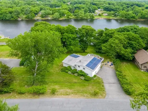 18 Valley Drive Salisbury Mills NY 12577