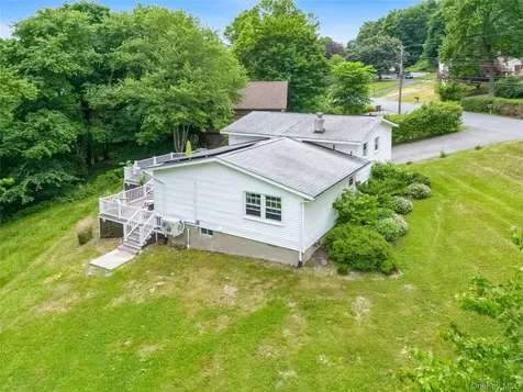 18 Valley Drive Salisbury Mills NY 12577