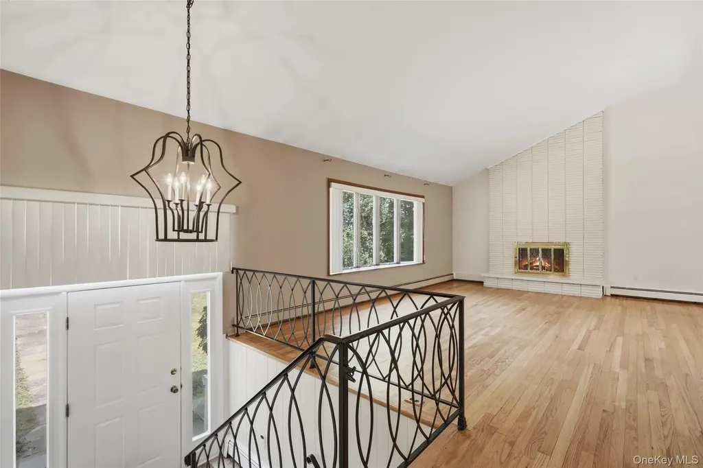 10 Highview Terrace Somers NY 10589