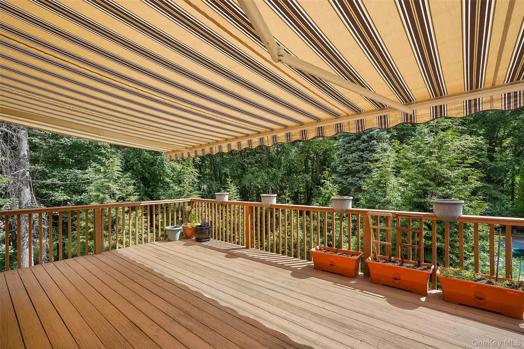 10 Highview Terrace Somers NY 10589