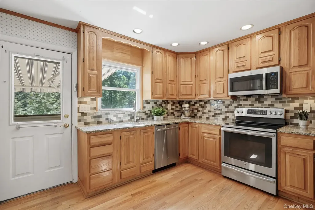 10 Highview Terrace Somers NY 10589