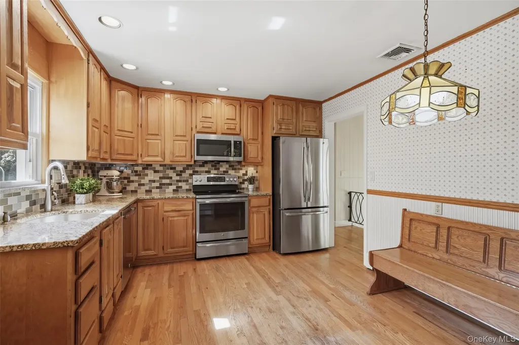 10 Highview Terrace Somers NY 10589