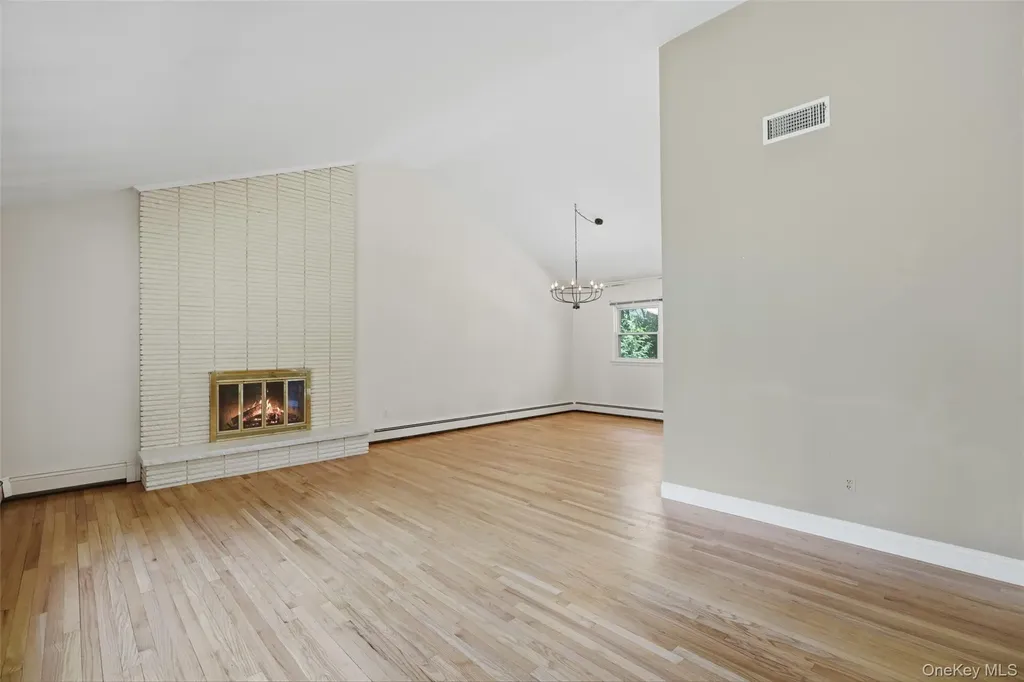 10 Highview Terrace Somers NY 10589