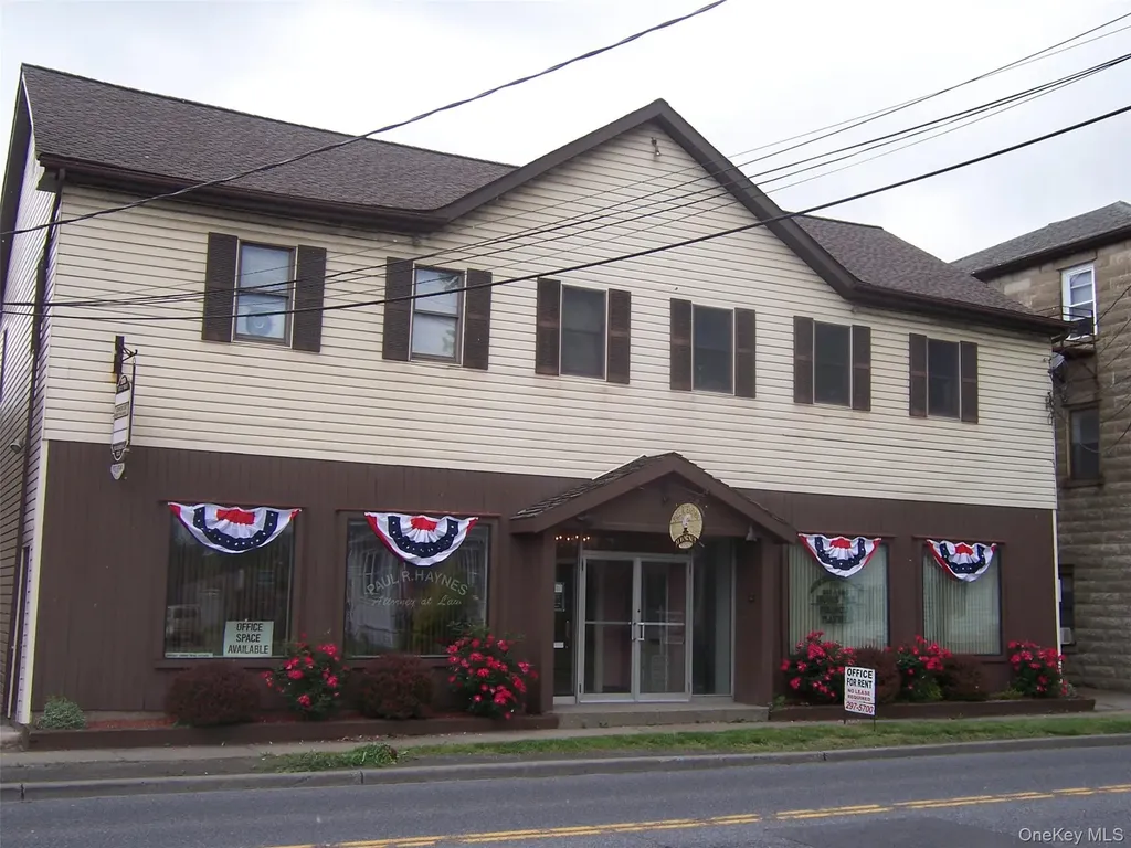 2789 W Main Street Wappingers Falls NY 12590