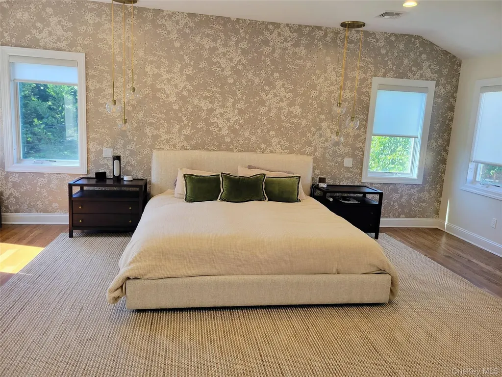 650 Prescott Place North Woodmere NY 11581